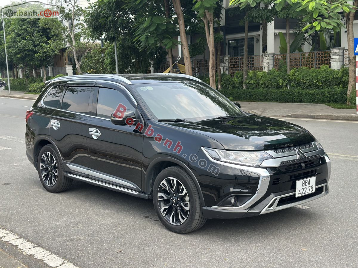 Bán ô tô Mitsubishi Outlander Premium 2.0 CVT - 2021 - xe cũ