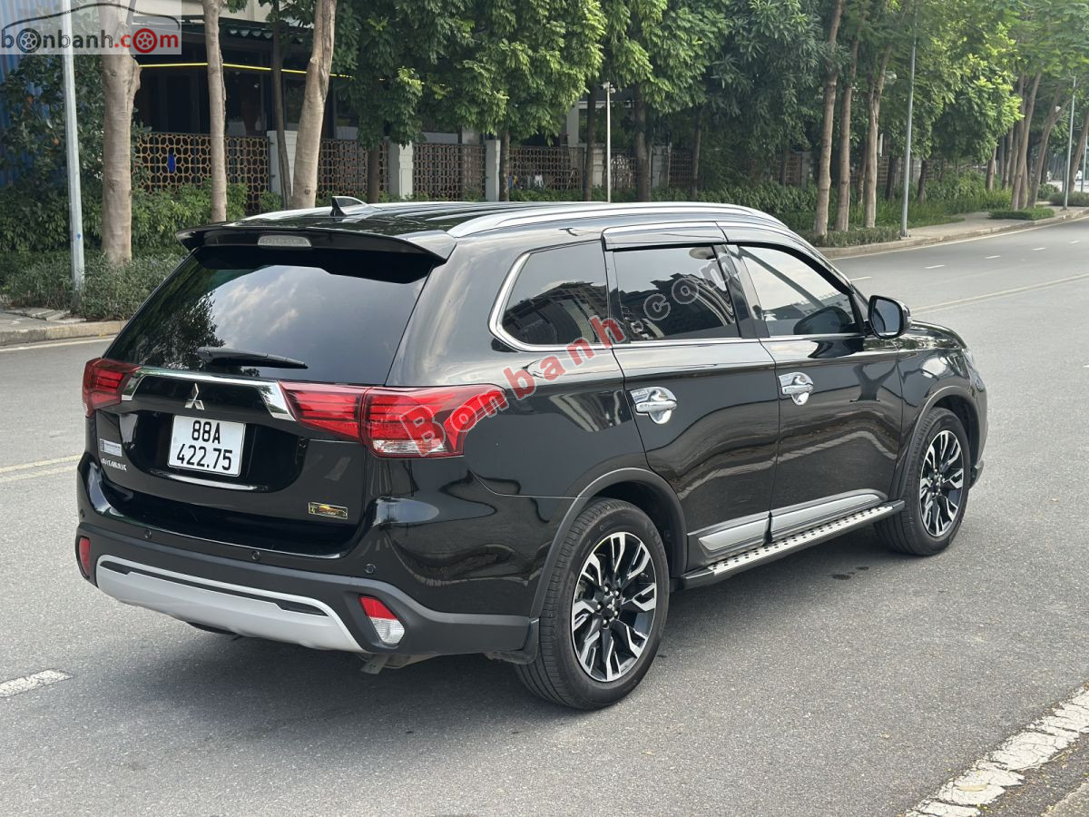 Bán ô tô Mitsubishi Outlander Premium 2.0 CVT - 2021 - xe cũ
