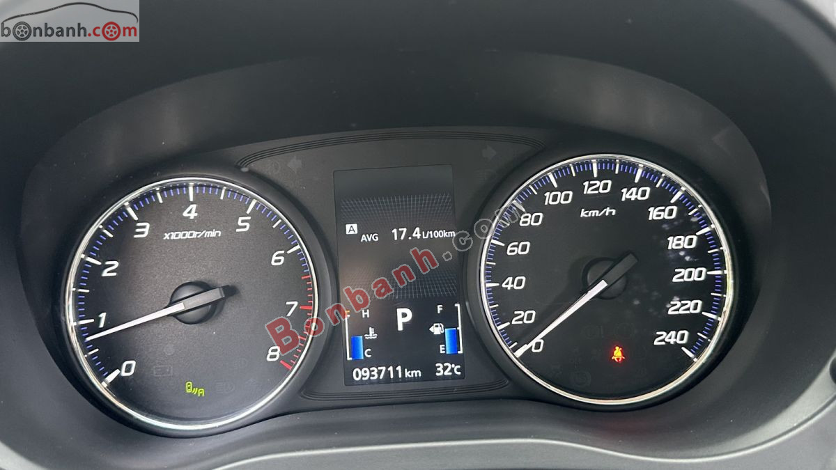 Bán ô tô Mitsubishi Outlander Premium 2.0 CVT - 2021 - xe cũ