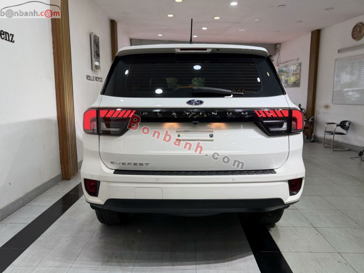 Bán ô tô Ford Everest Platinum 2.0L 4x4 AT - 2024 - xe cũ