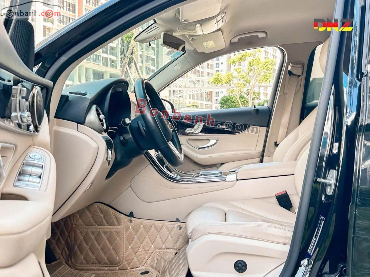 Bán ô tô Mercedes Benz GLC 200 - 2021 - xe cũ