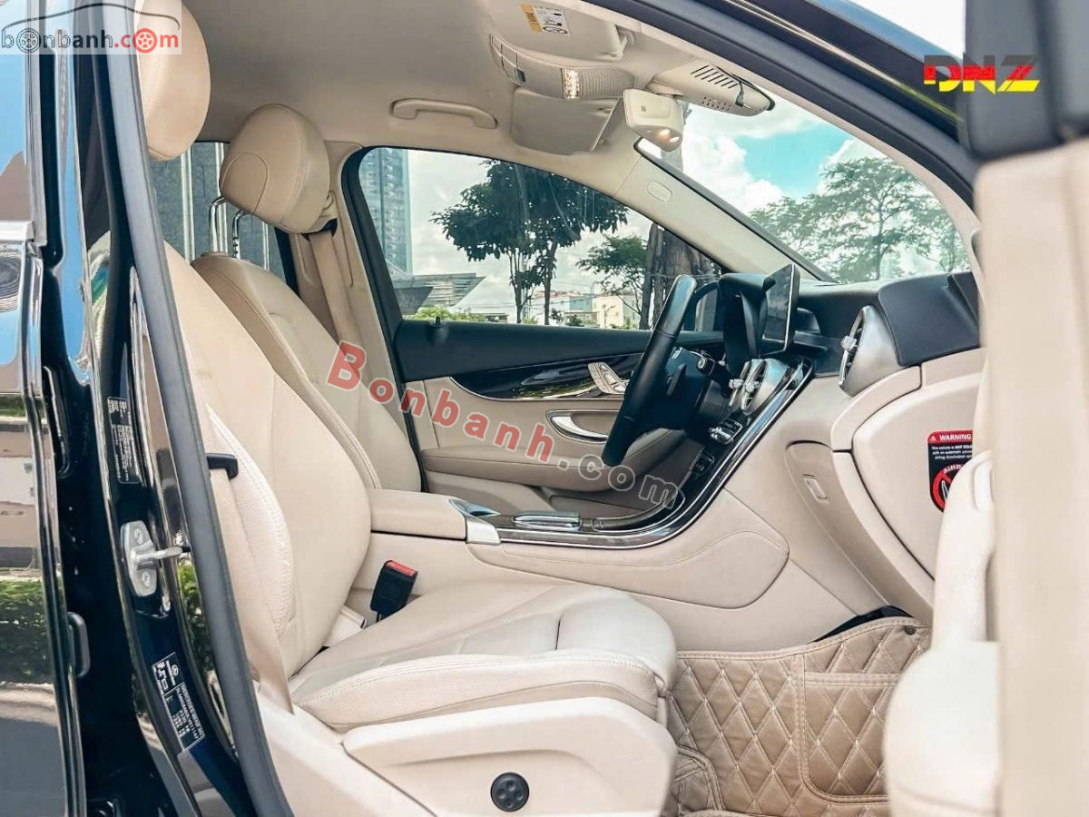 Bán ô tô Mercedes Benz GLC 200 - 2021 - xe cũ