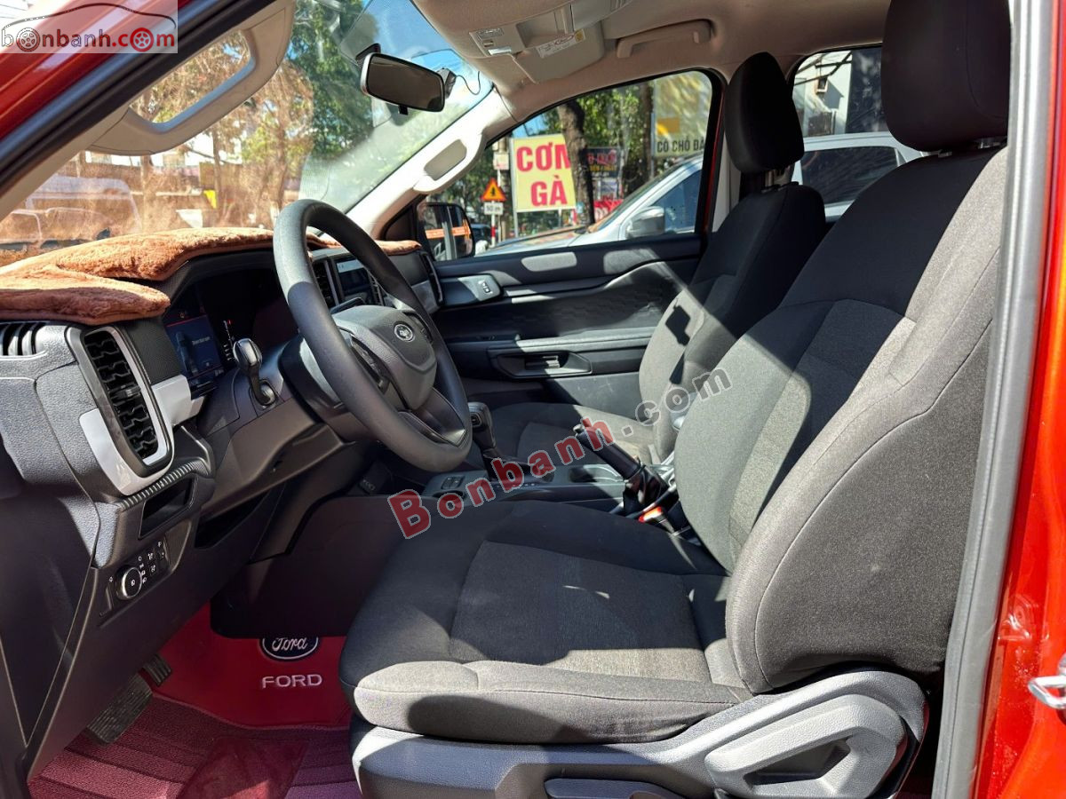 Bán ô tô Ford Ranger XLS 2.0L 4x2 AT - 2023 - xe cũ