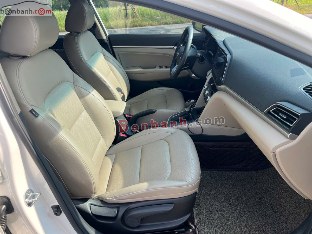 Bán ô tô Hyundai Elantra 2.0 AT - 2021 - xe cũ
