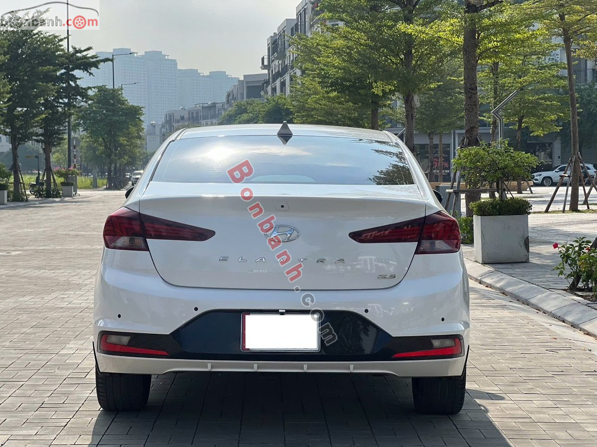 Bán ô tô Hyundai Elantra 2.0 AT - 2021 - xe cũ