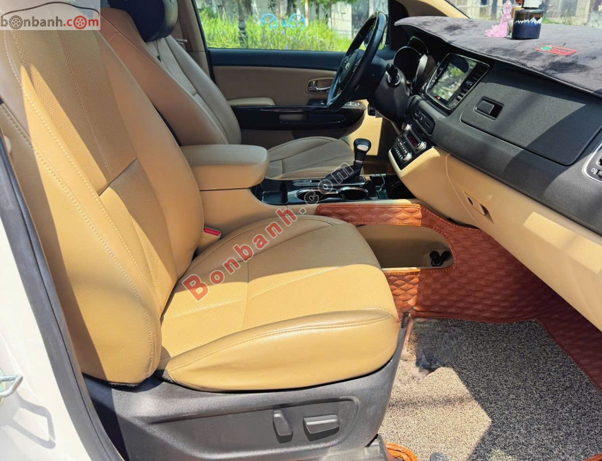 Bán ô tô Kia Sedona 2.2 DAT Luxury - 2020 - xe cũ