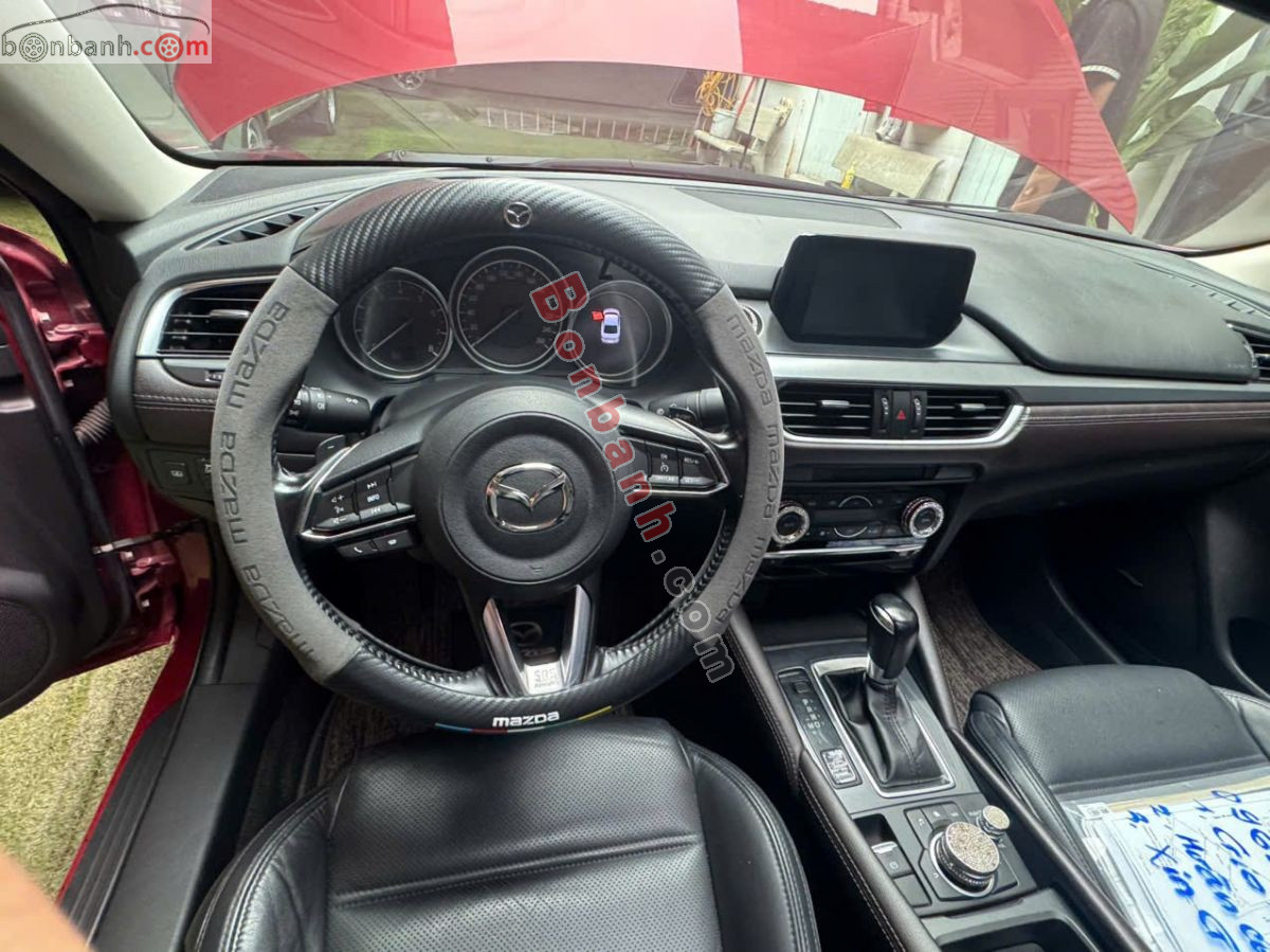 Bán ô tô Mazda 6 Premium 2.0 AT - 2018 - xe cũ