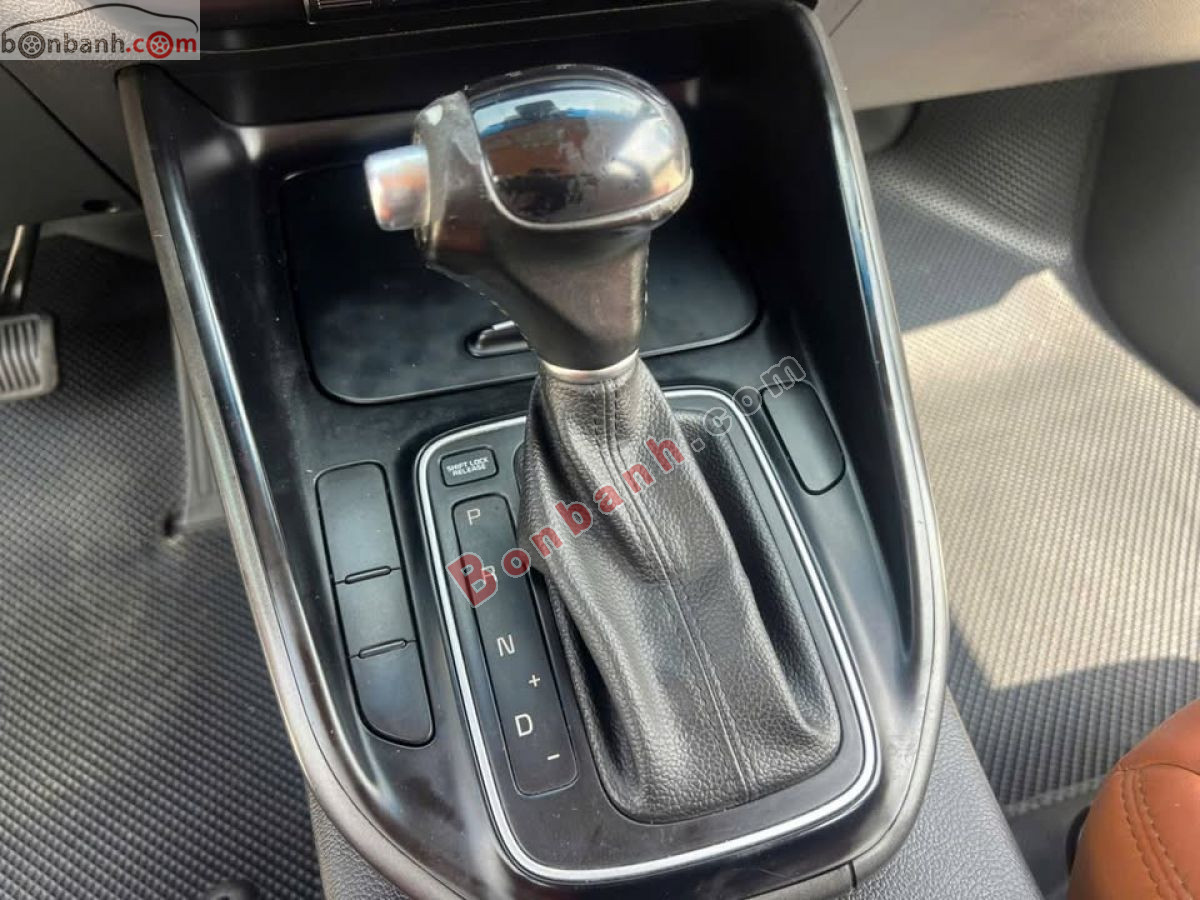 Bán ô tô Kia Rondo GAT - 2017 - xe cũ
