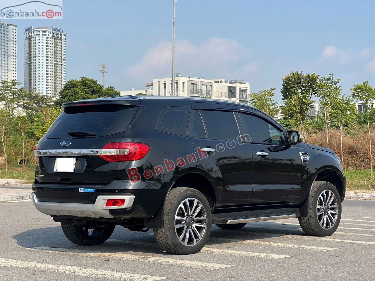 Bán ô tô Ford Everest Titanium 2.0L 4x2 AT - 2022 - xe cũ