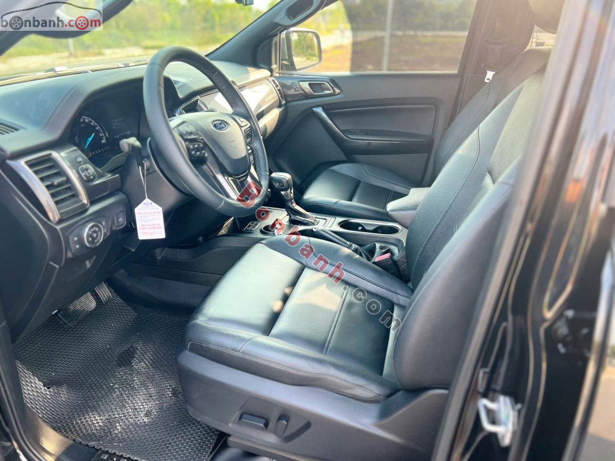 Bán ô tô Ford Everest Titanium 2.0L 4x2 AT - 2022 - xe cũ