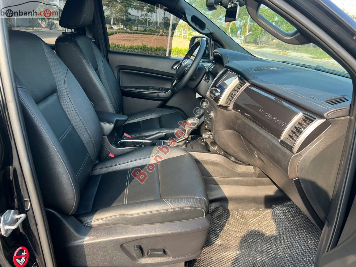 Bán ô tô Ford Everest Titanium 2.0L 4x2 AT - 2022 - xe cũ