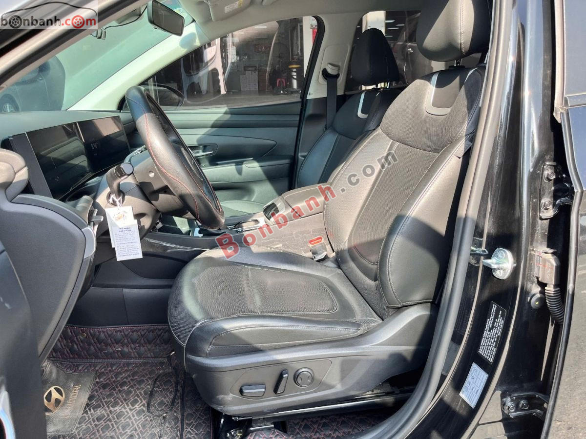 Bán ô tô Hyundai Tucson 2.0 AT Tiêu chuẩn - 2025 - xe cũ