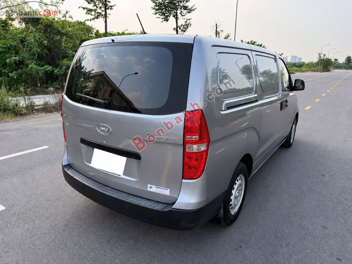 Bán ô tô Hyundai Starex MT Van 3 chỗ - 2017 - xe cũ