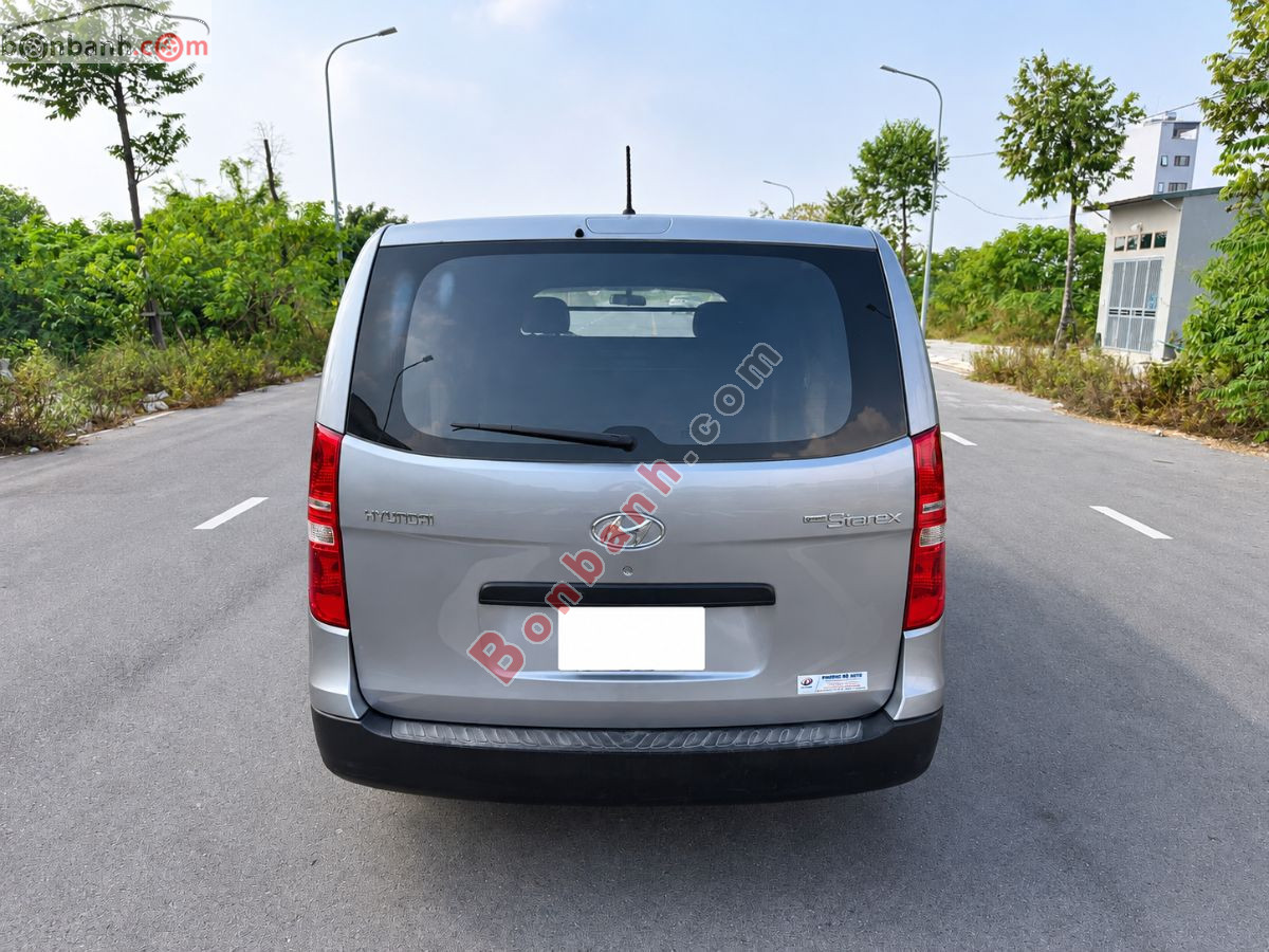 Bán ô tô Hyundai Starex MT Van 3 chỗ - 2017 - xe cũ