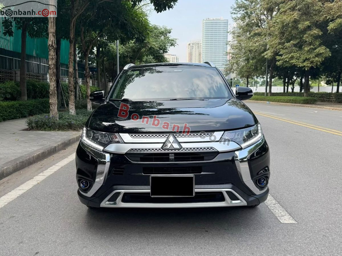 Bán ô tô Mitsubishi Outlander Premium 2.0 CVT - 2021 - xe cũ