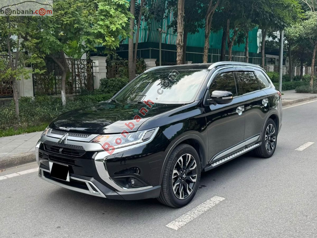 Bán ô tô Mitsubishi Outlander Premium 2.0 CVT - 2021 - xe cũ
