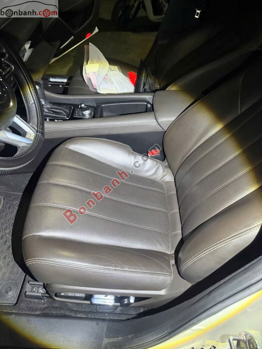 Bán ô tô Mazda 6 Signature Premium 2.5 AT - 2022 - xe cũ