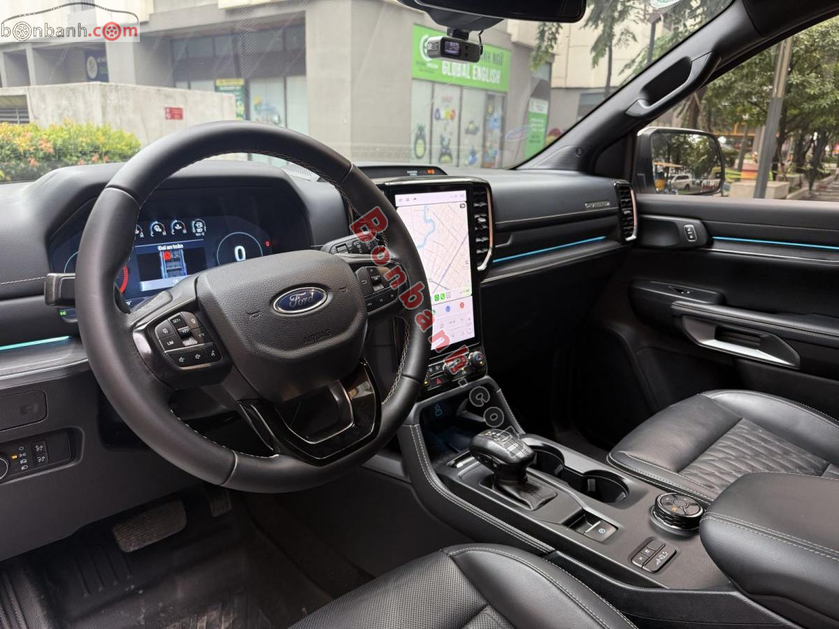Bán ô tô Ford Everest Platinum 2.0L 4x4 AT - 2024 - xe cũ