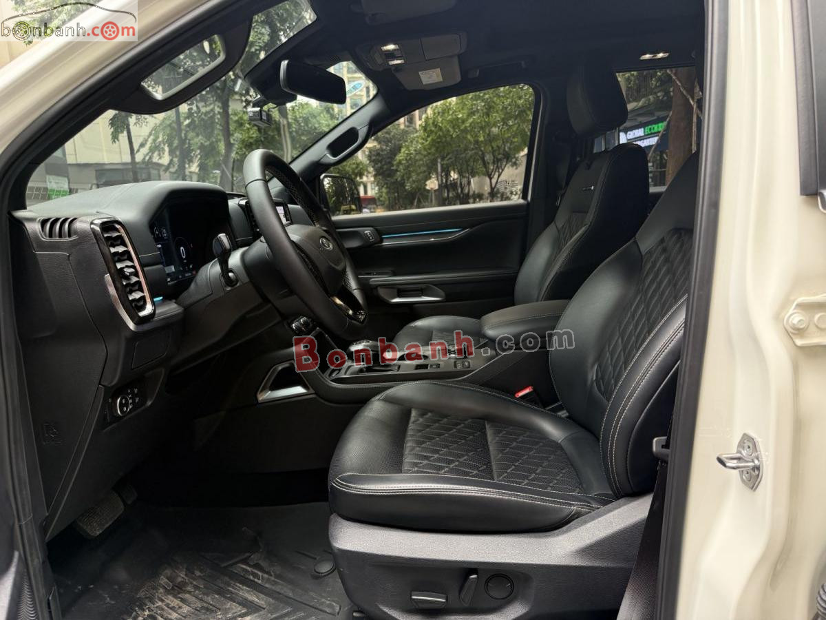 Bán ô tô Ford Everest Platinum 2.0L 4x4 AT - 2024 - xe cũ