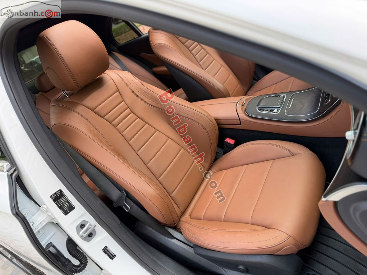 Bán ô tô Mercedes Benz E class E300 AMG - 2022 - xe cũ