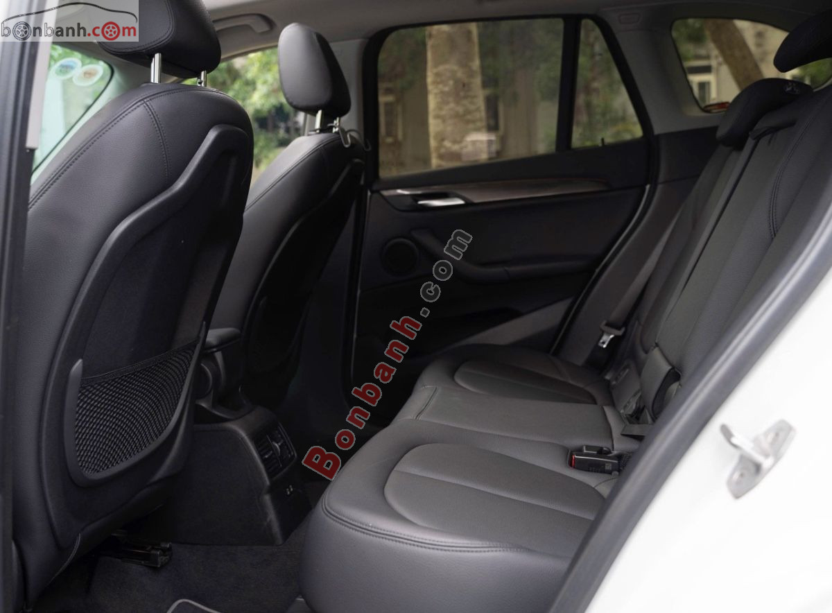 Bán ô tô BMW X1 sDrive18i - 2021 - xe cũ