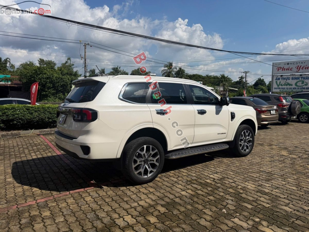 Bán ô tô Ford Everest Titanium 2.0L 4x2 AT - 2023 - xe cũ