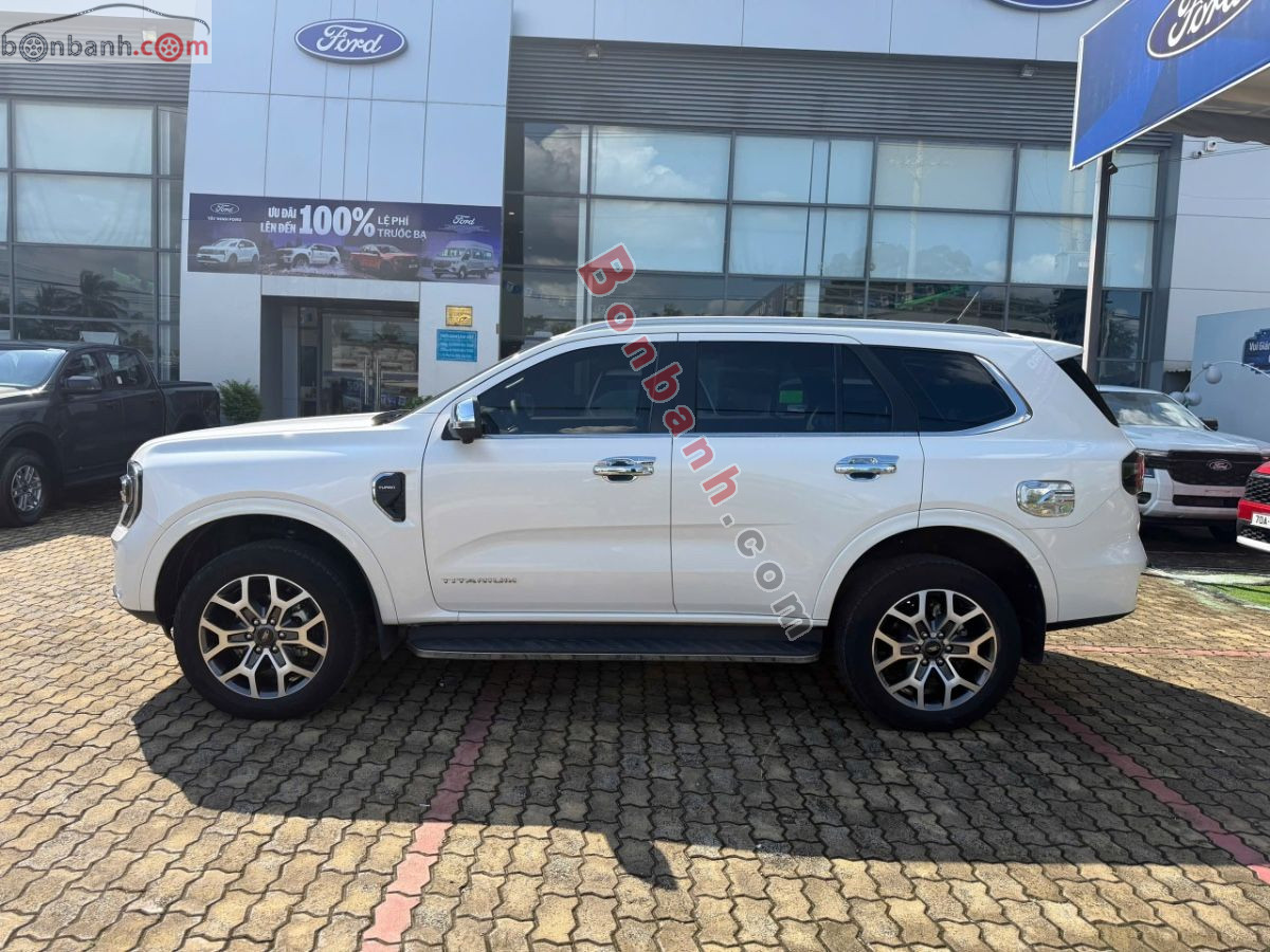 Bán ô tô Ford Everest Titanium 2.0L 4x2 AT - 2023 - xe cũ