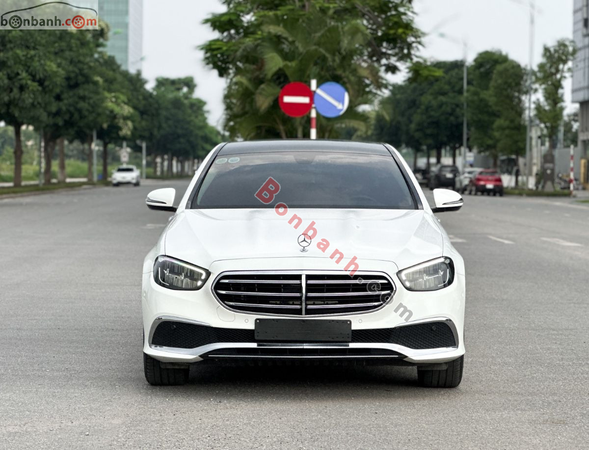 Bán ô tô Mercedes Benz E class E180 - 2022 - xe cũ