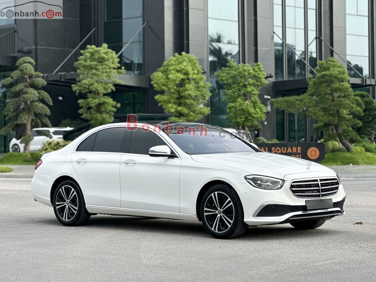 Bán ô tô Mercedes Benz E class E180 - 2022 - xe cũ