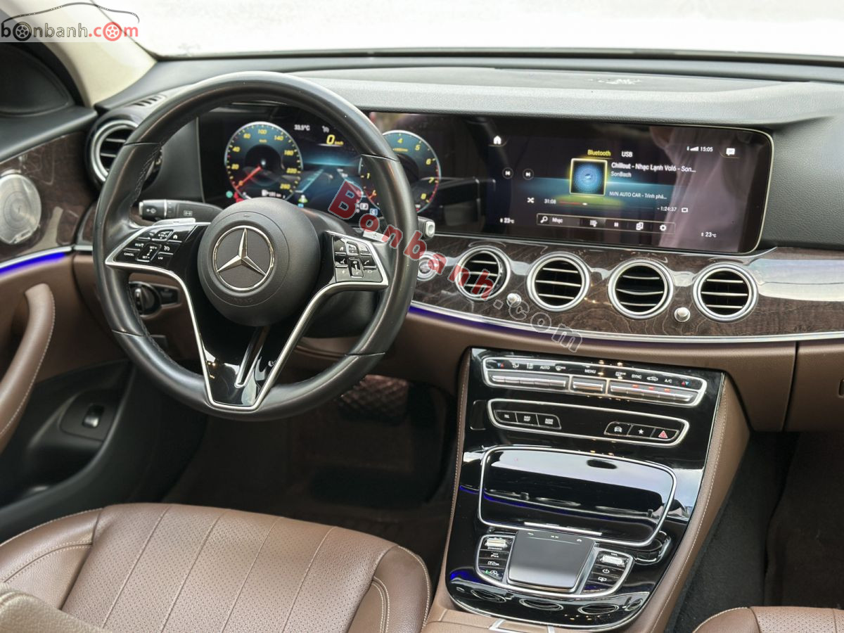 Bán ô tô Mercedes Benz E class E180 - 2022 - xe cũ