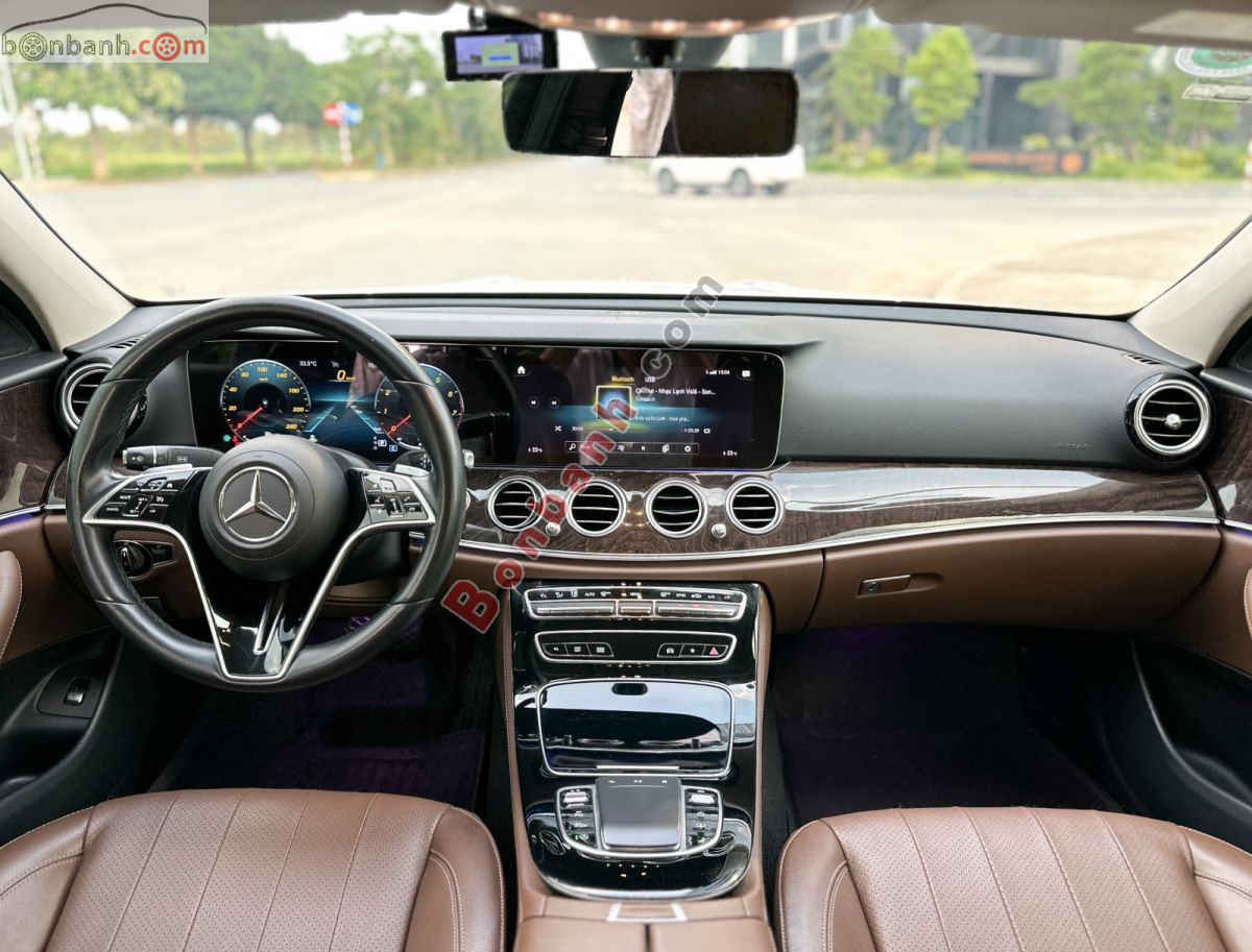 Bán ô tô Mercedes Benz E class E180 - 2022 - xe cũ