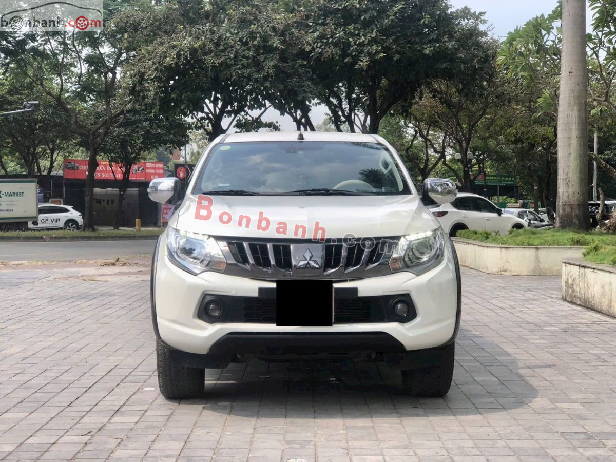Bán ô tô Mitsubishi Triton 4x4 AT Mivec - 2017 - xe cũ