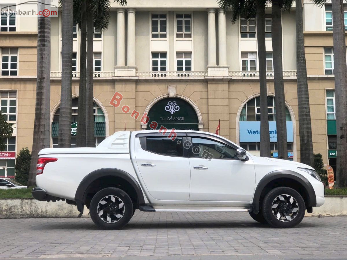 Bán ô tô Mitsubishi Triton 4x4 AT Mivec - 2017 - xe cũ