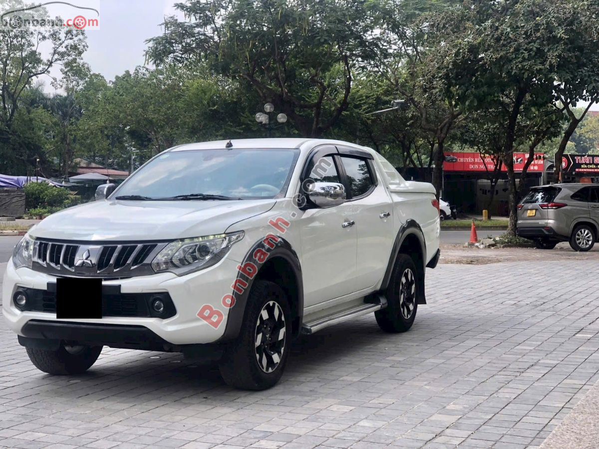 Bán ô tô Mitsubishi Triton 4x4 AT Mivec - 2017 - xe cũ