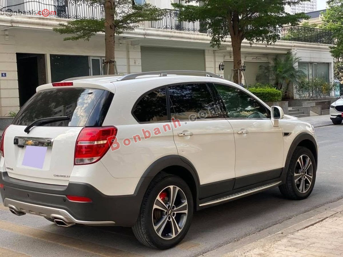 Bán ô tô Chevrolet Captiva LTZ 2.4 AT - 2016 - xe cũ