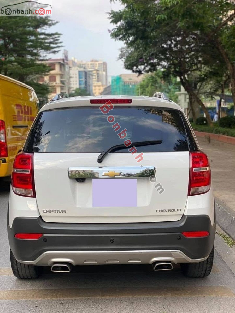 Bán ô tô Chevrolet Captiva LTZ 2.4 AT - 2016 - xe cũ