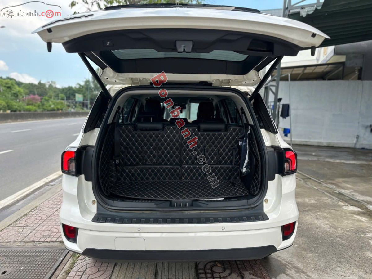 Bán ô tô Ford Everest Sport 2.0L 4x2 AT - 2022 - xe cũ