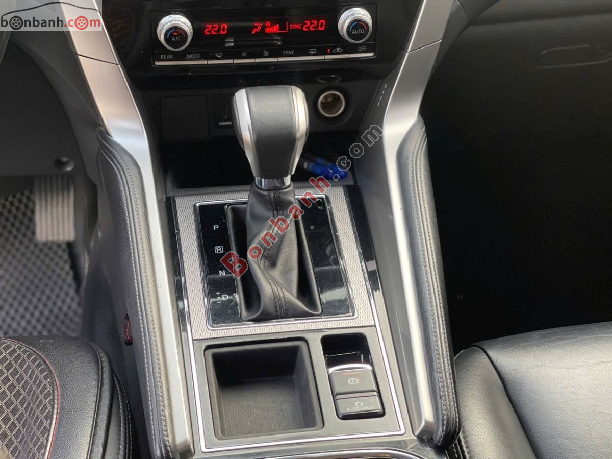 Bán ô tô Mitsubishi Pajero Sport 2.4D 4x2 AT - 2021 - xe cũ
