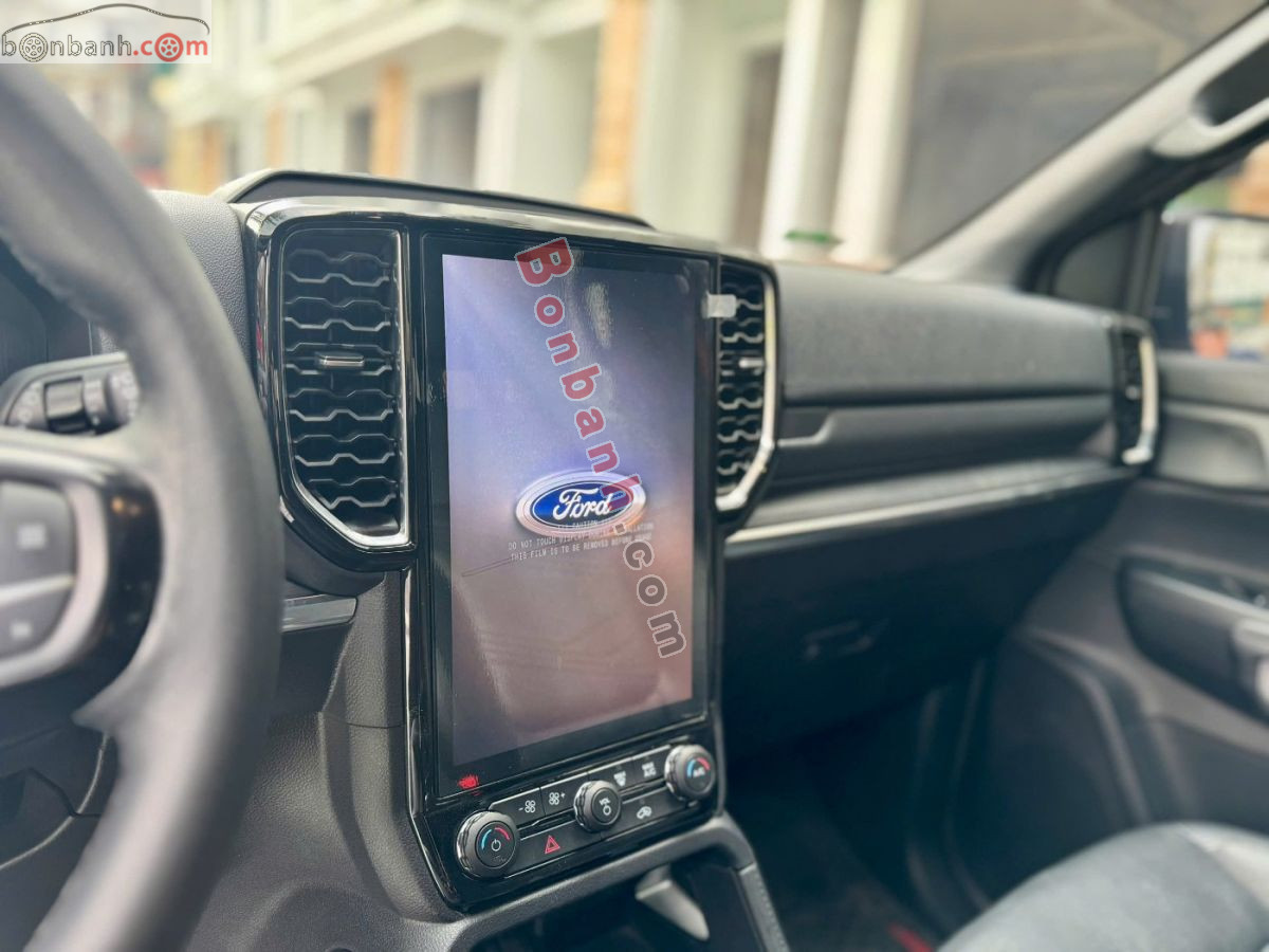 Bán ô tô Ford Everest Titanium Plus 2.0L 4x4 AT - 2023 - xe cũ