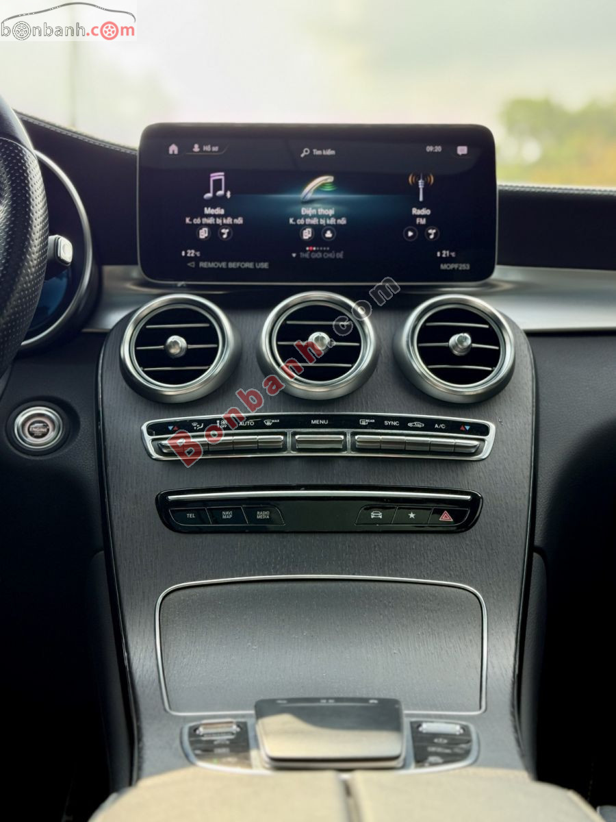 Bán ô tô Mercedes Benz GLC 300 4Matic - 2022 - xe cũ