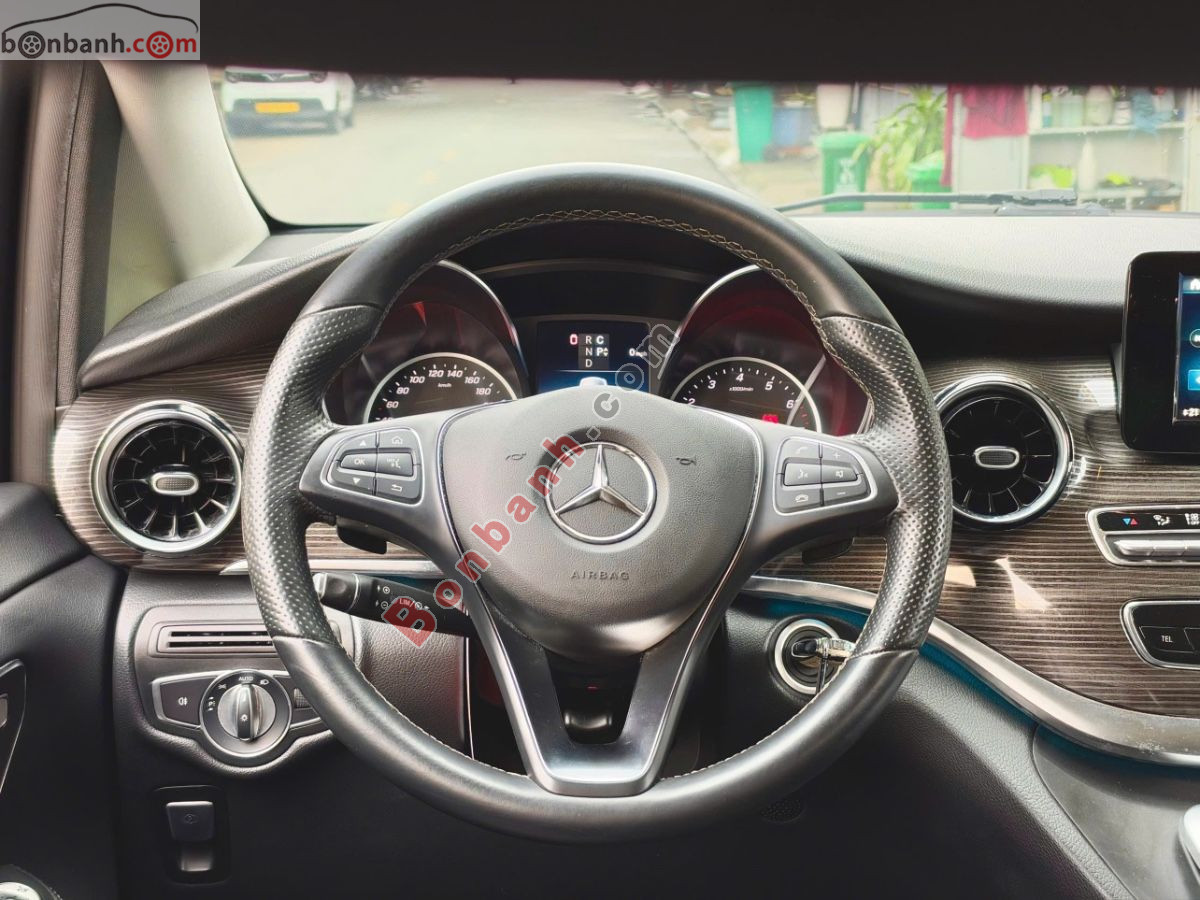 Bán ô tô Mercedes Benz V class V250 Luxury - 2020 - xe cũ