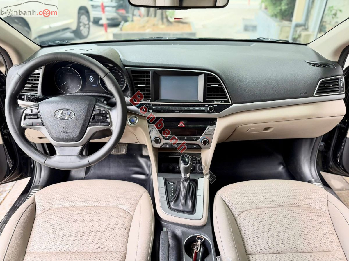 Bán ô tô Hyundai Elantra 1.6 AT - 2019 - xe cũ