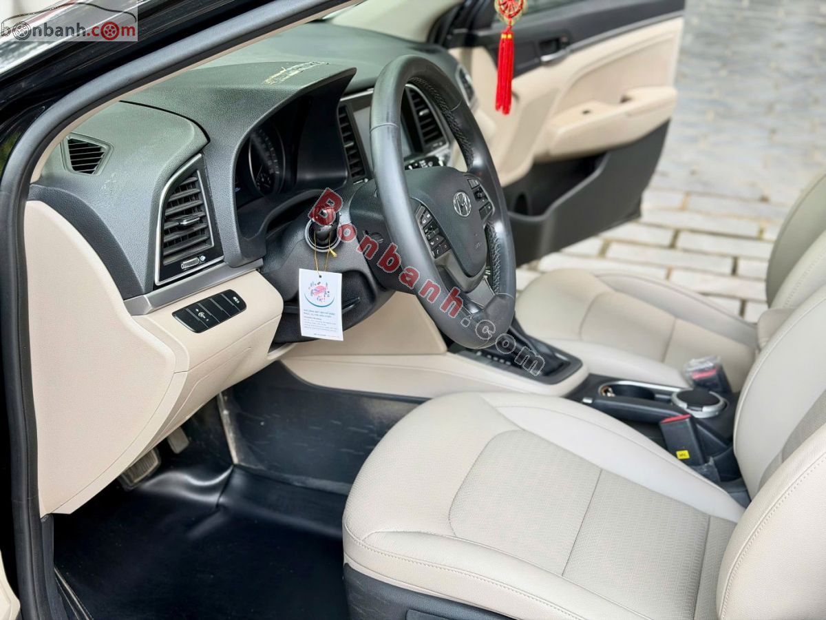 Bán ô tô Hyundai Elantra 1.6 AT - 2019 - xe cũ