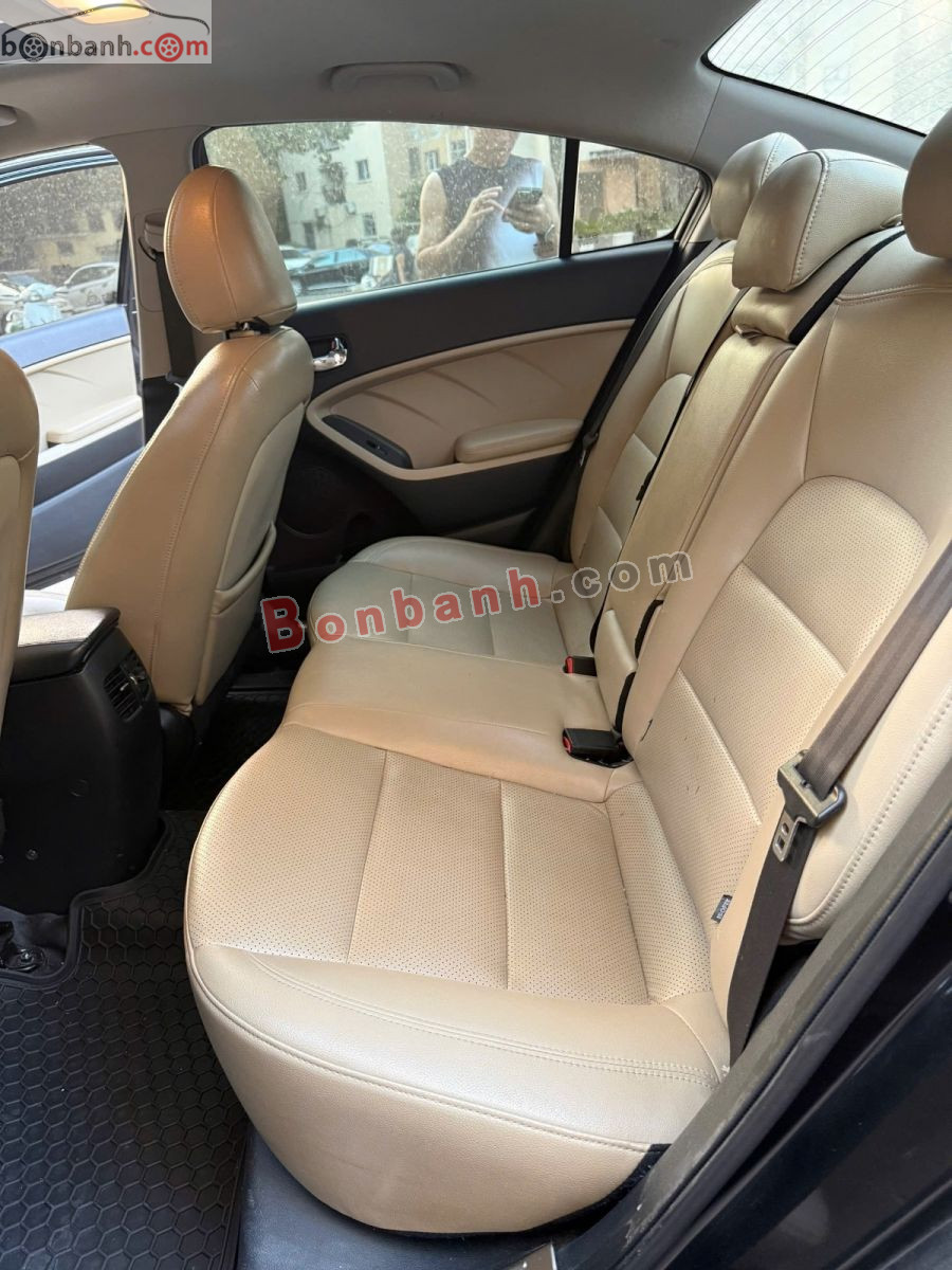 Bán ô tô Kia Cerato 1.6 AT - 2017 - xe cũ
