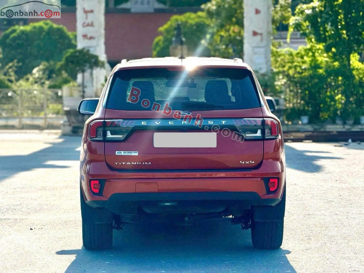 Bán ô tô Ford Everest Titanium Plus 2.0L 4x4 AT - 2022 - xe cũ