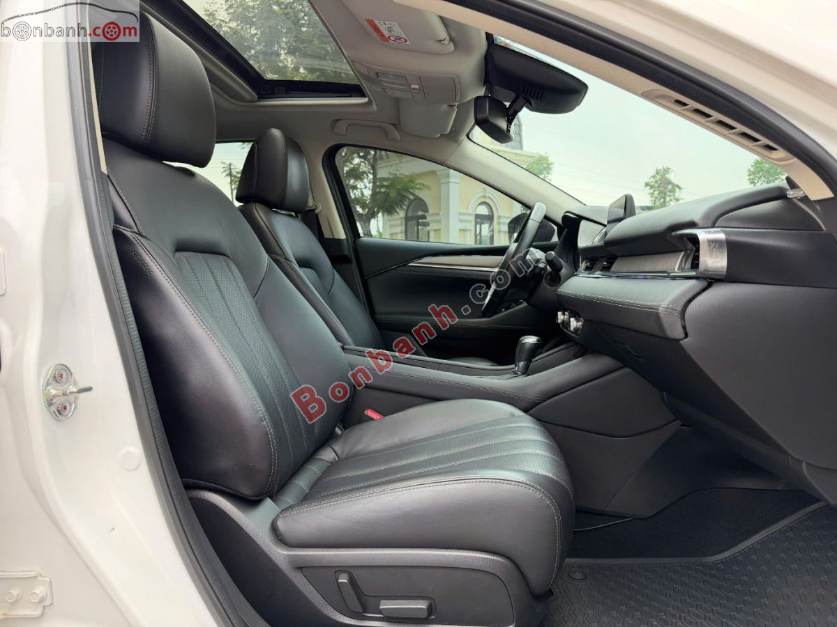 Bán ô tô Mazda 6 Premium 2.0 AT - 2024 - xe cũ