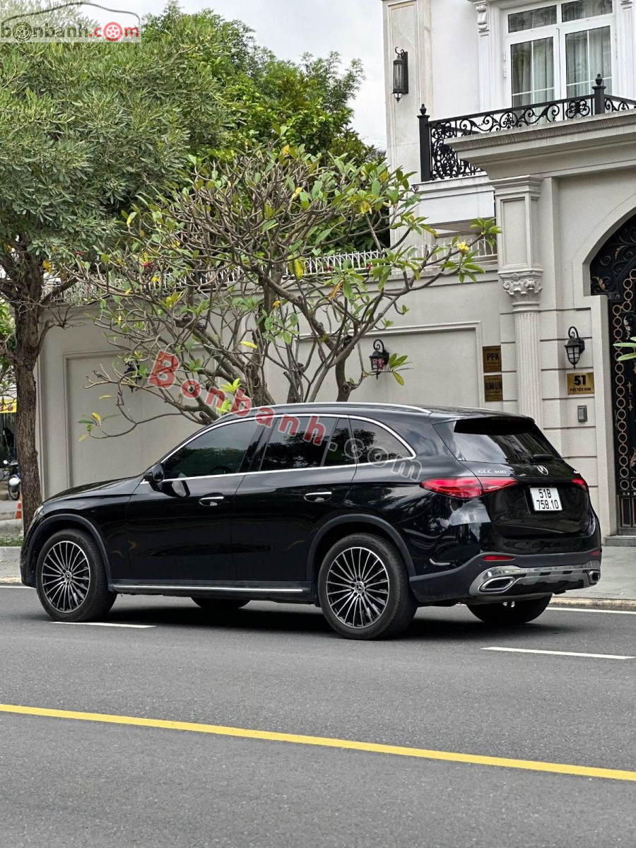 Bán ô tô Mercedes Benz GLC 300 4Matic Coupe - 2023 - xe cũ