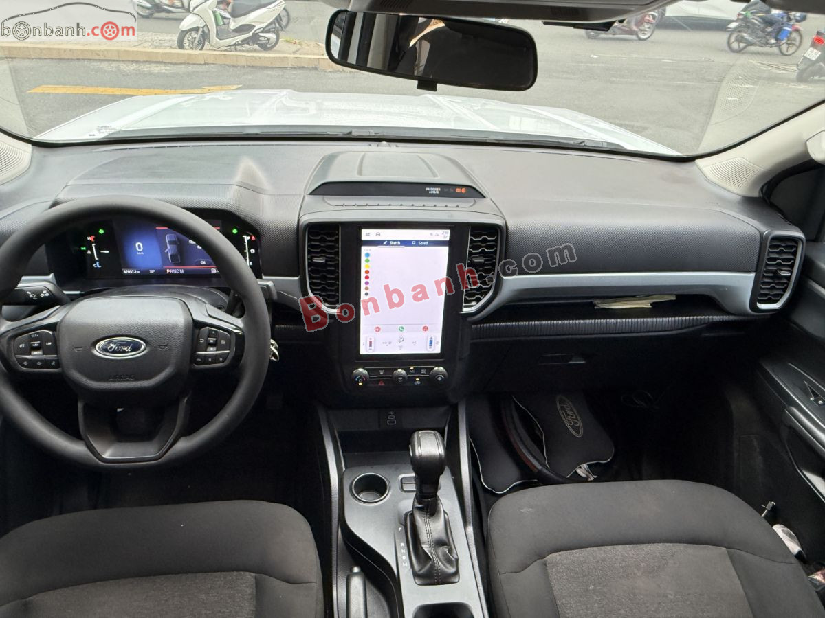 Bán ô tô Ford Ranger XLS 2.0L 4x2 AT - 2024 - xe cũ
