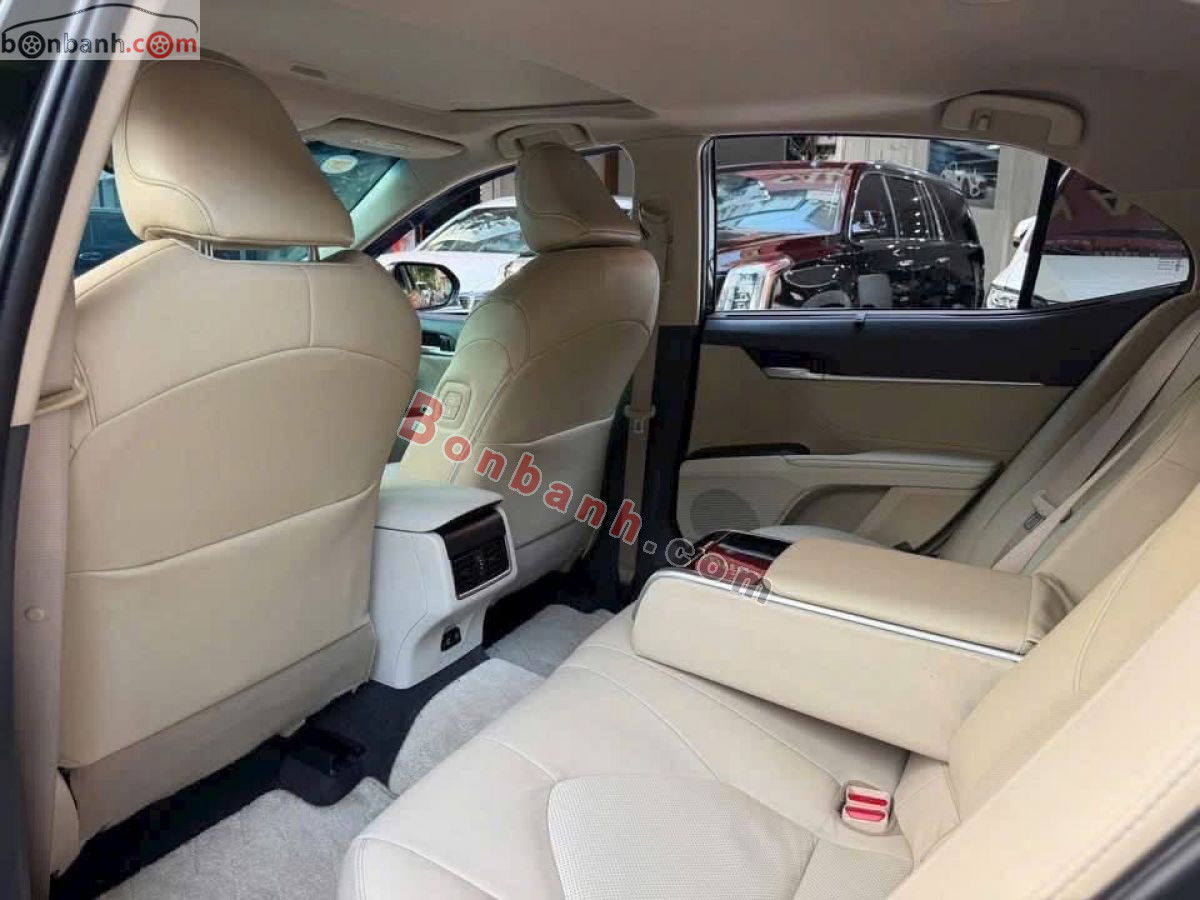Bán ô tô Toyota Camry 2.5HV - 2021 - xe cũ
