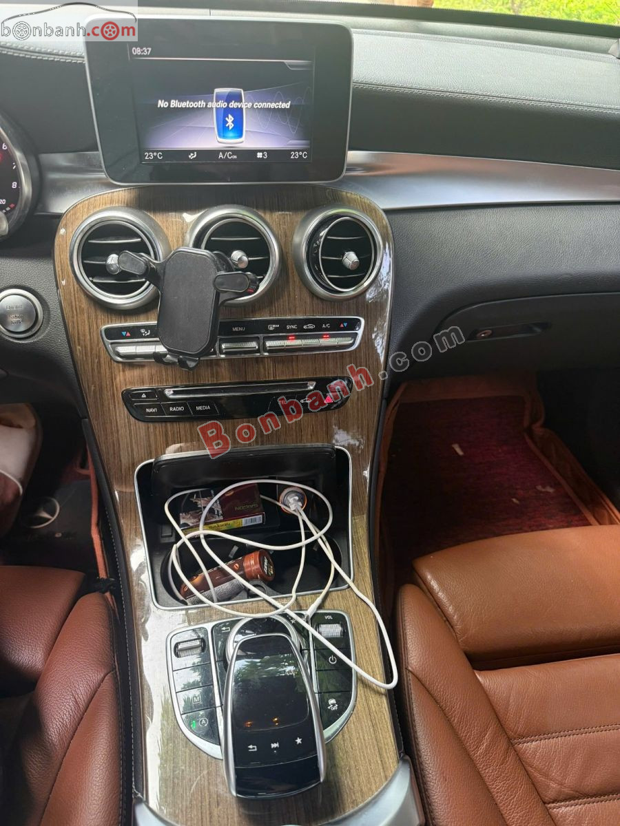 Bán ô tô Mercedes Benz GLC 250 4Matic - 2017 - xe cũ